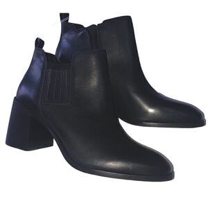 NWT LUCKY BRAND Black Women’s Leather Ankle Boots Zipper Elastic Close Size: 9.5